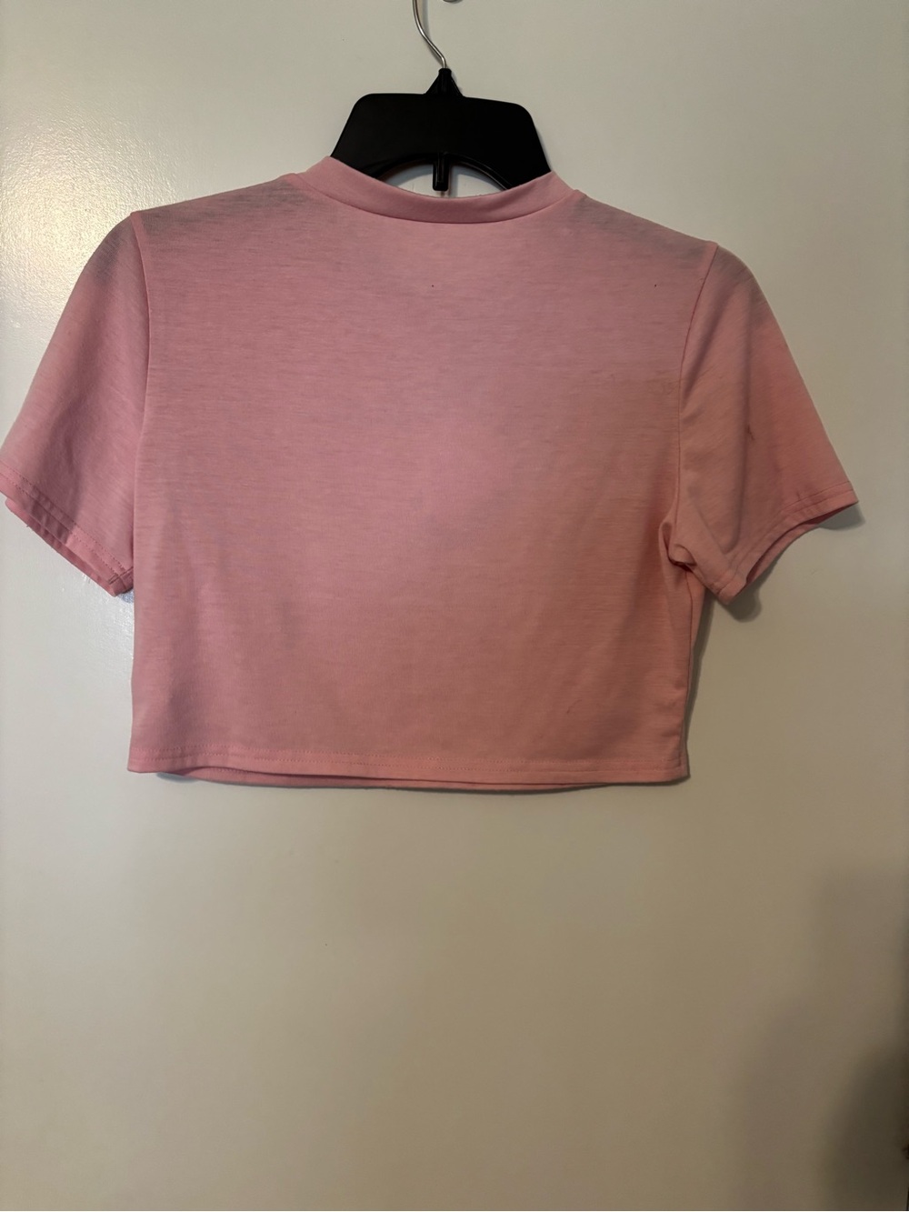 ROMWE Pink Strawberry Graphic Cropped Tee - Picture 4 of 4